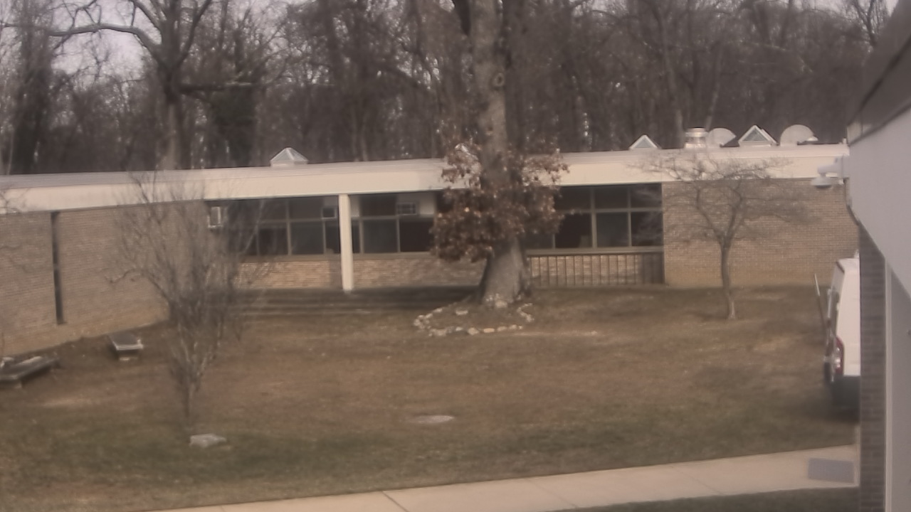 Thumbnail for current weather camera view from Cold Spring Harbor HS in Cold Spring Harbor, New York