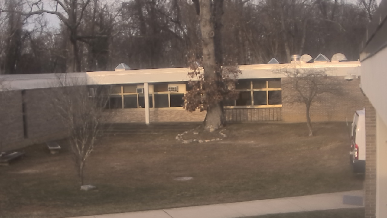 Thumbnail for current weather camera view from Cold Spring Harbor HS in Cold Spring Harbor, New York