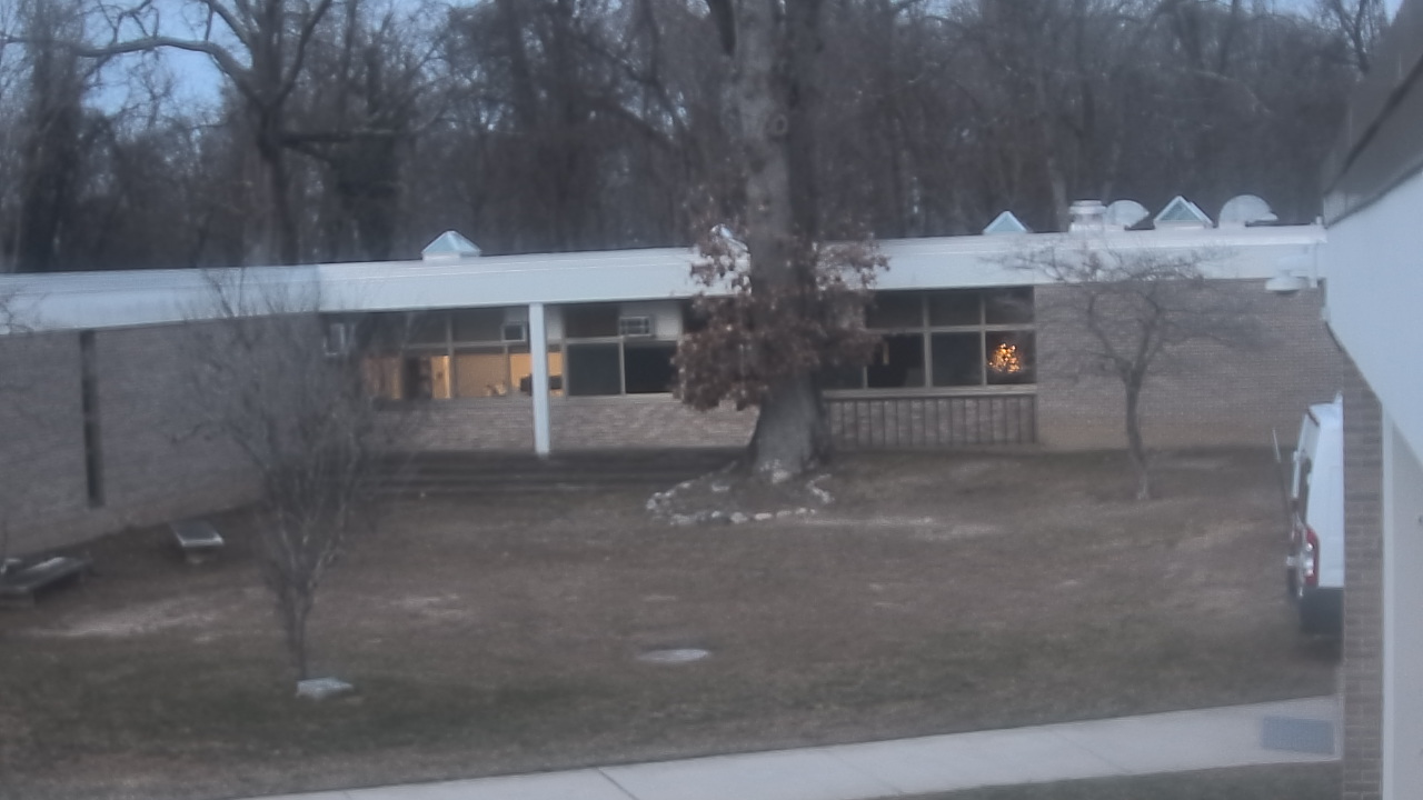 Thumbnail for current weather camera view from Cold Spring Harbor HS in Cold Spring Harbor, New York