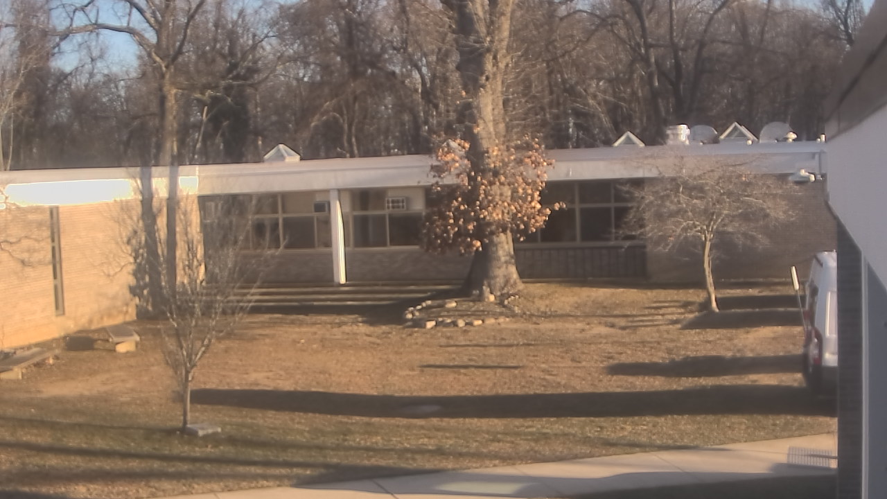 Thumbnail for current weather camera view from Cold Spring Harbor HS in Cold Spring Harbor, New York