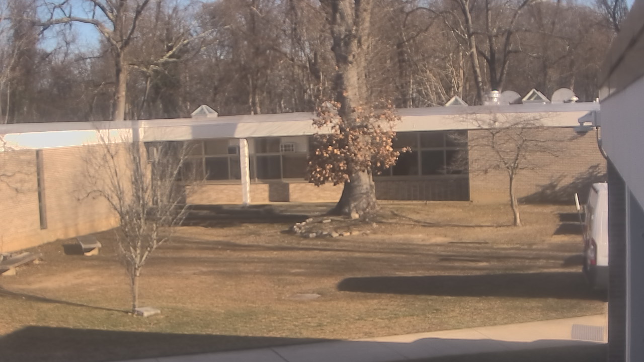 Thumbnail for current weather camera view from Cold Spring Harbor HS in Cold Spring Harbor, New York