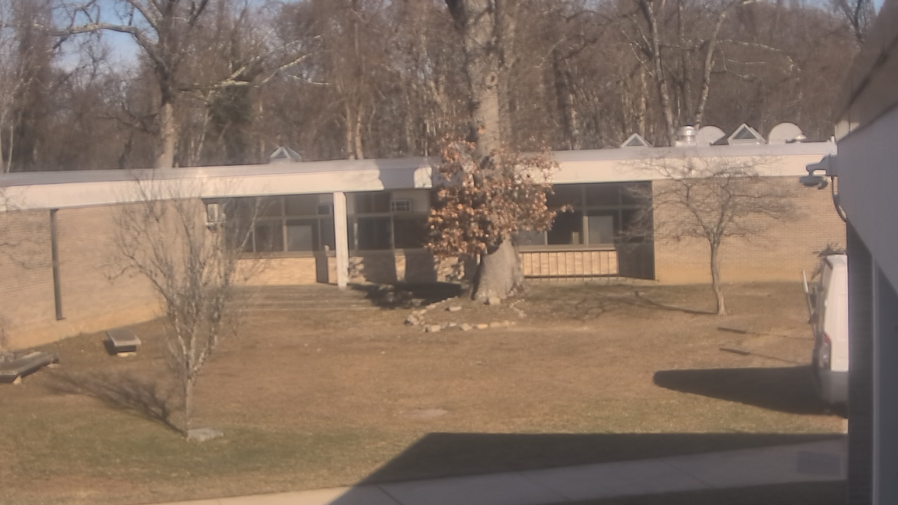 Thumbnail for current weather camera view from Cold Spring Harbor HS in Cold Spring Harbor, New York