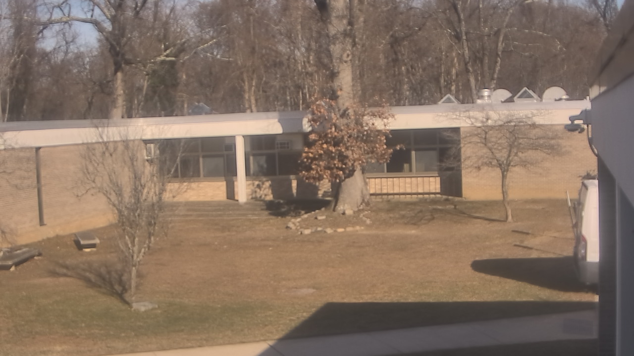 Thumbnail for current weather camera view from Cold Spring Harbor HS in Cold Spring Harbor, New York