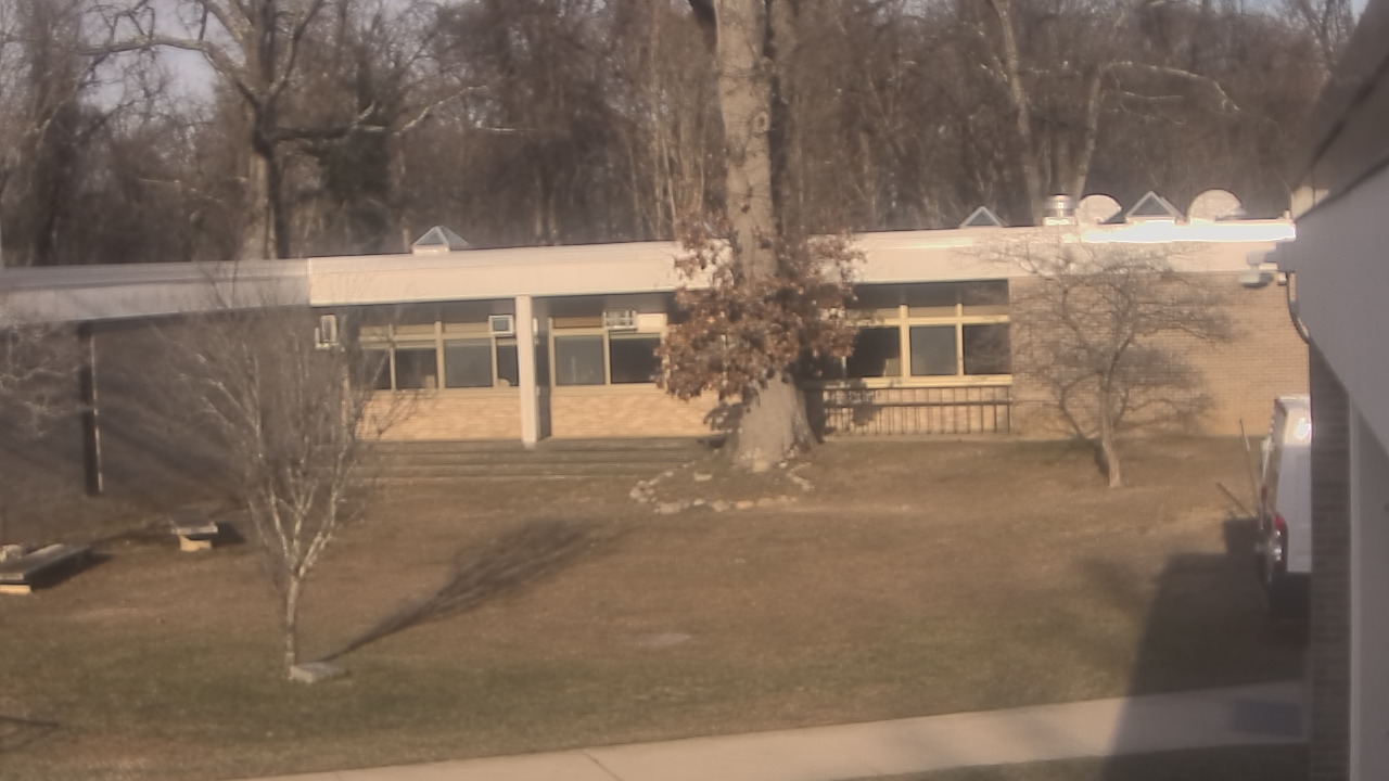 Thumbnail for current weather camera view from Cold Spring Harbor HS in Cold Spring Harbor, New York