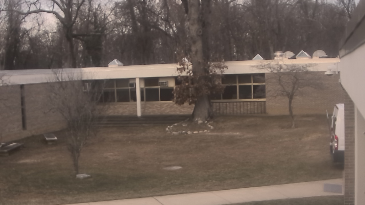 Thumbnail for current weather camera view from Cold Spring Harbor HS in Cold Spring Harbor, New York