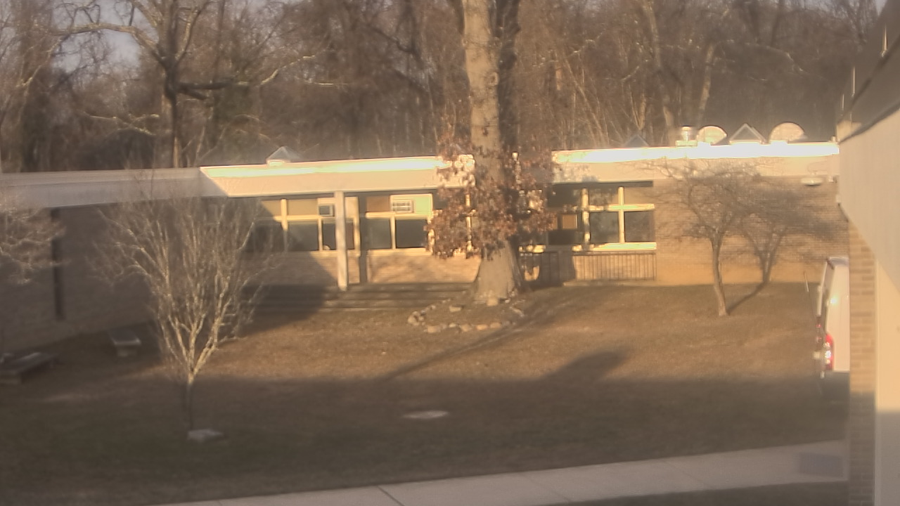 Thumbnail for current weather camera view from Cold Spring Harbor HS in Cold Spring Harbor, New York