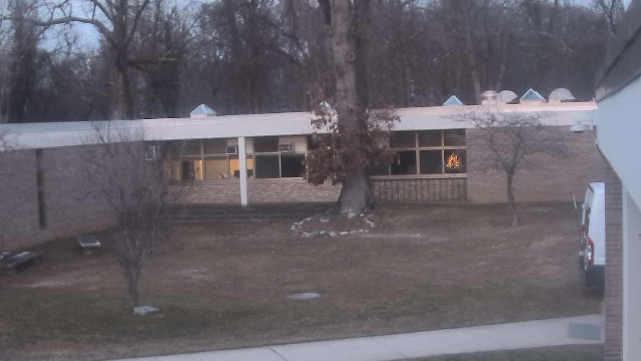 Thumbnail for current weather camera view from Cold Spring Harbor HS in Cold Spring Harbor, New York