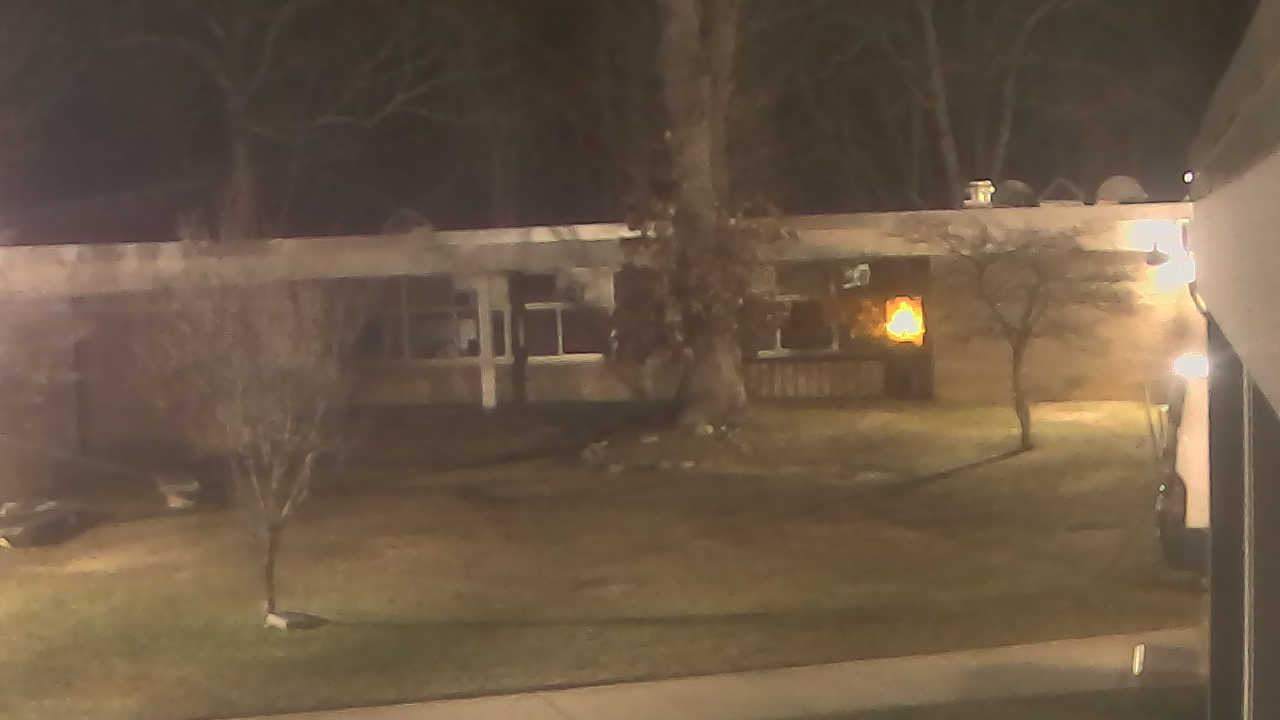 Thumbnail for current weather camera view from Cold Spring Harbor HS in Cold Spring Harbor, New York