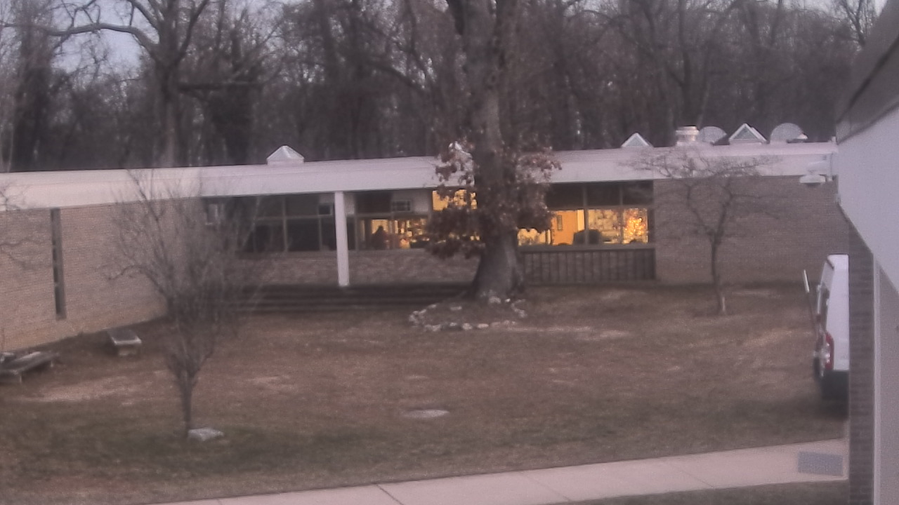 Thumbnail for current weather camera view from Cold Spring Harbor HS in Cold Spring Harbor, New York