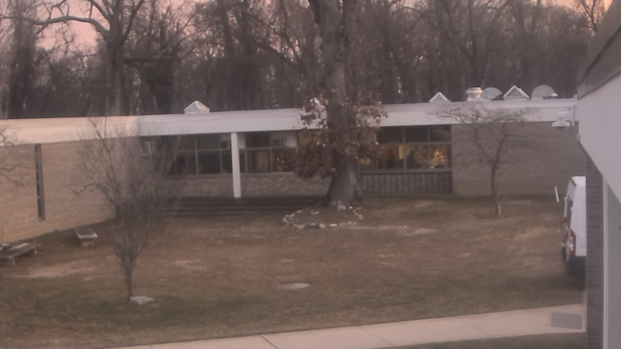 Thumbnail for current weather camera view from Cold Spring Harbor HS in Cold Spring Harbor, New York