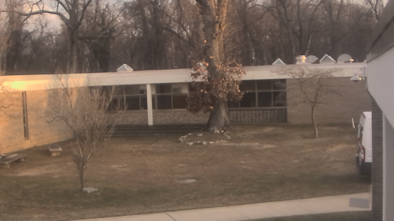 Thumbnail for current weather camera view from Cold Spring Harbor HS in Cold Spring Harbor, New York