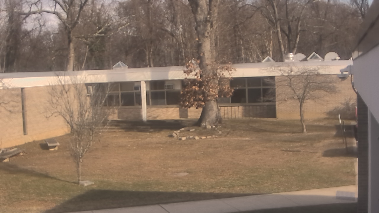 Thumbnail for current weather camera view from Cold Spring Harbor HS in Cold Spring Harbor, New York