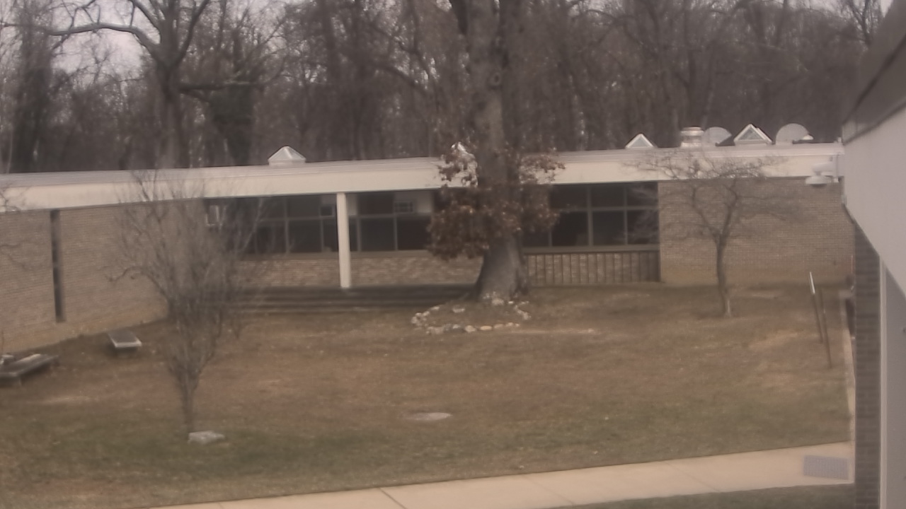 Thumbnail for current weather camera view from Cold Spring Harbor HS in Cold Spring Harbor, New York