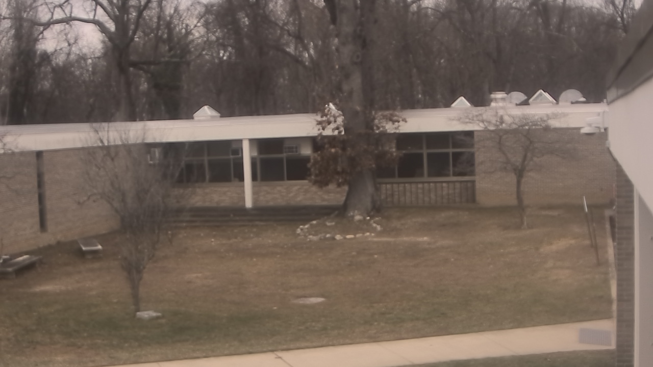 Thumbnail for current weather camera view from Cold Spring Harbor HS in Cold Spring Harbor, New York