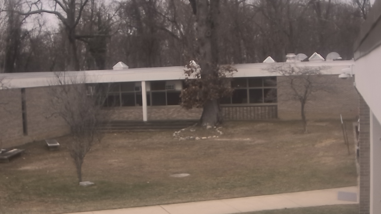 Thumbnail for current weather camera view from Cold Spring Harbor HS in Cold Spring Harbor, New York