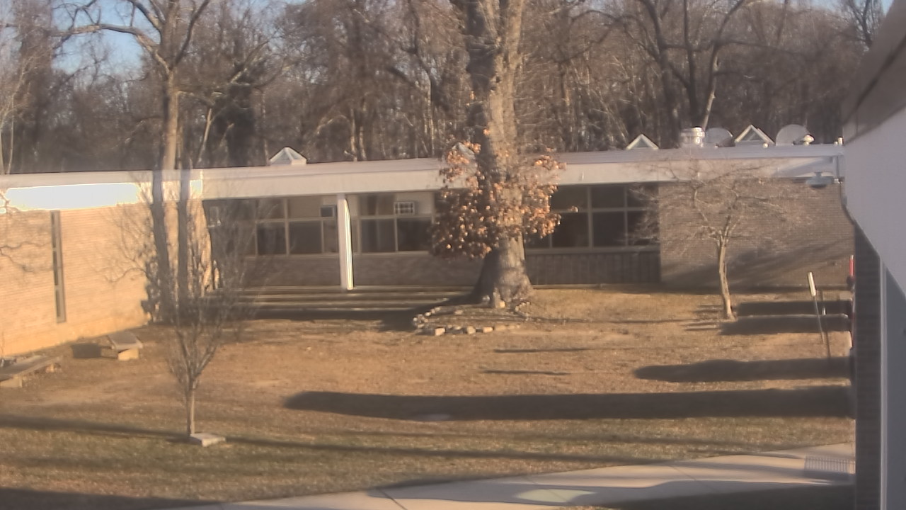 Thumbnail for current weather camera view from Cold Spring Harbor HS in Cold Spring Harbor, New York