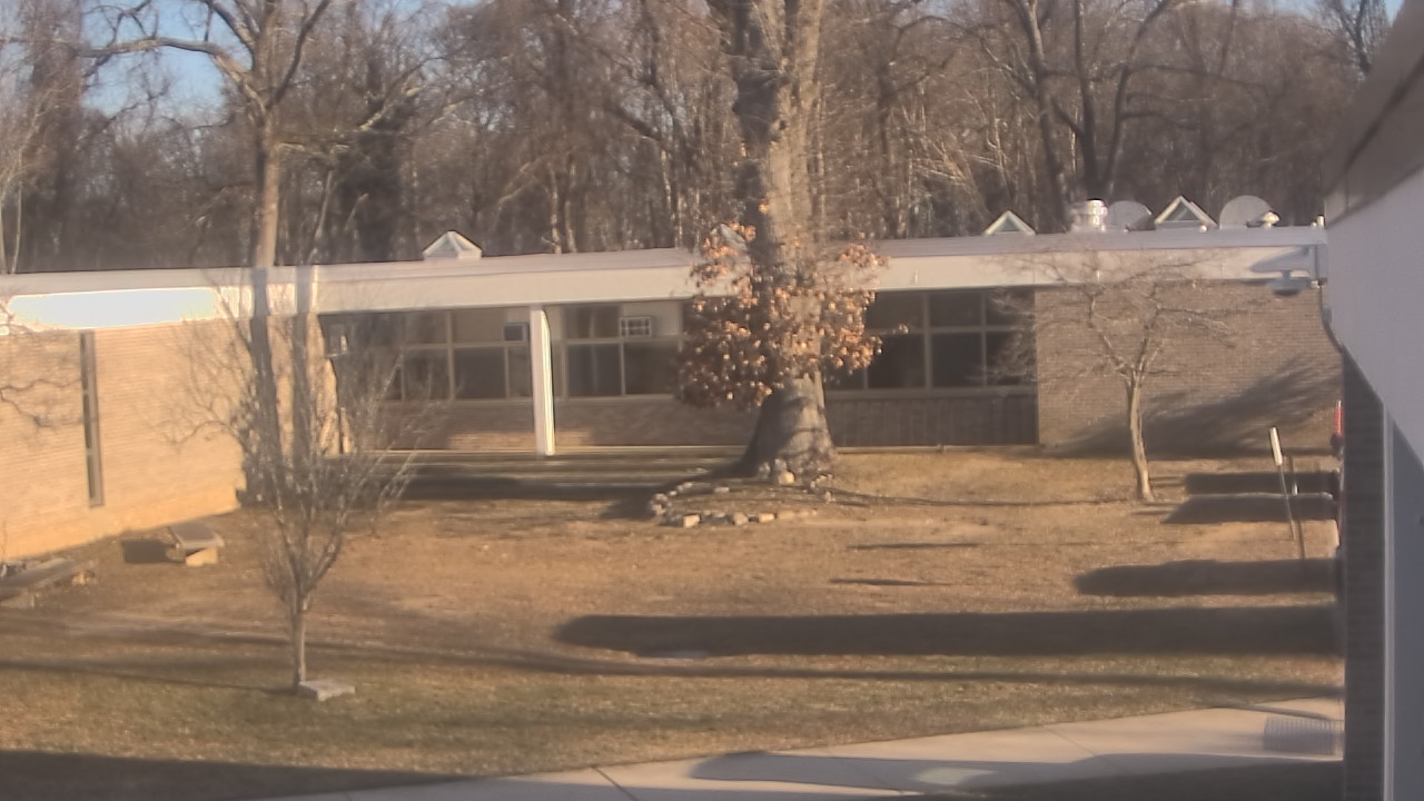 Thumbnail for current weather camera view from Cold Spring Harbor HS in Cold Spring Harbor, New York