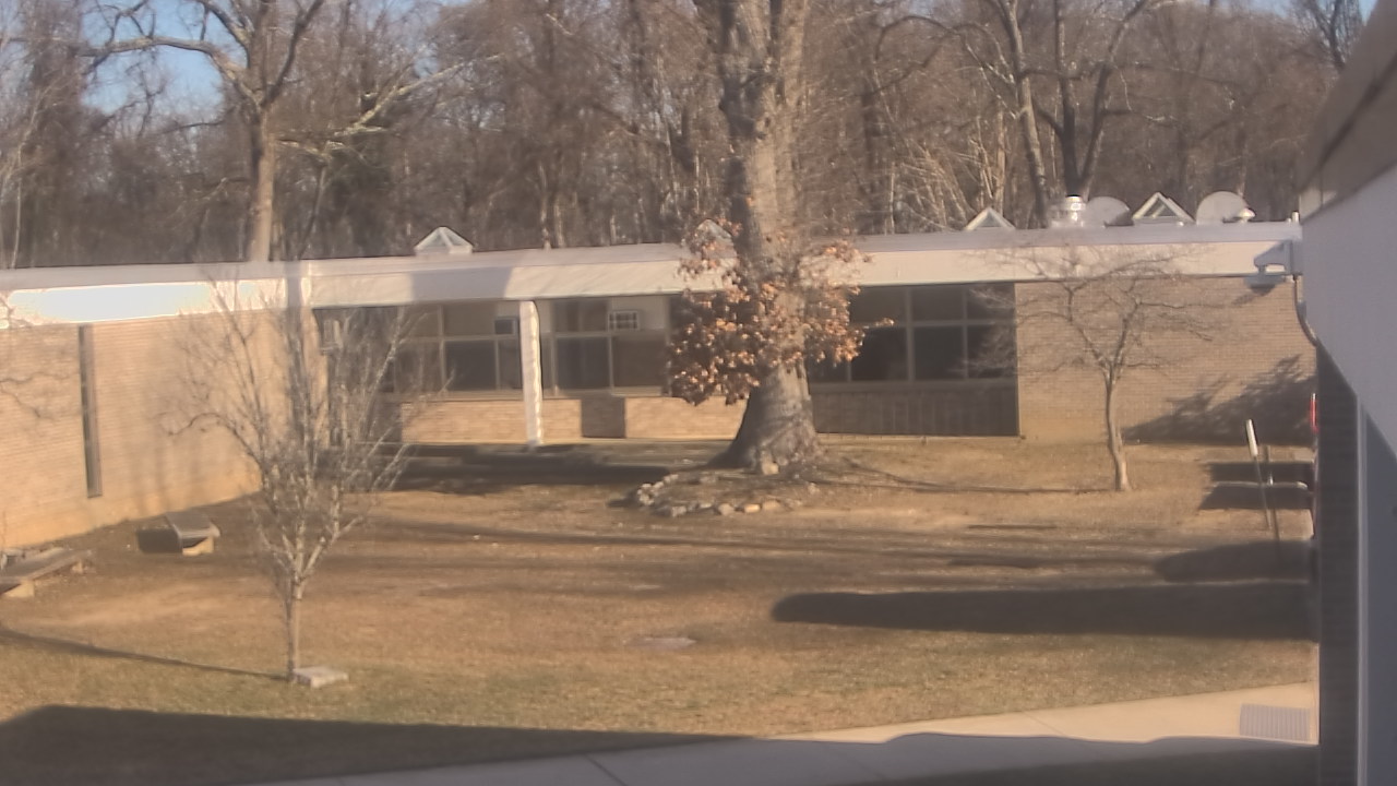 Thumbnail for current weather camera view from Cold Spring Harbor HS in Cold Spring Harbor, New York