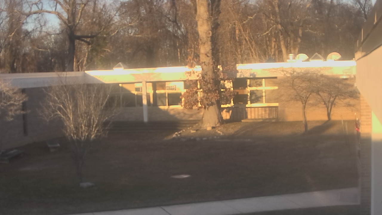 Thumbnail for current weather camera view from Cold Spring Harbor HS in Cold Spring Harbor, New York