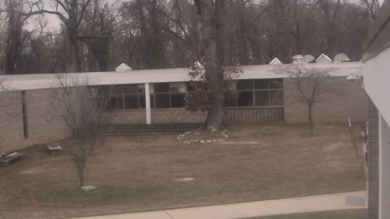 Thumbnail for current weather camera view from Cold Spring Harbor HS in Cold Spring Harbor, New York