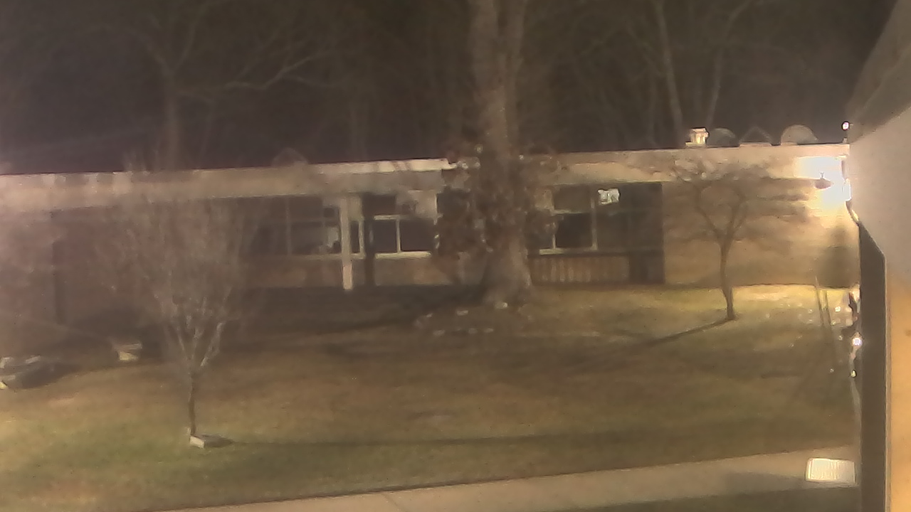 Thumbnail for current weather camera view from Cold Spring Harbor HS in Cold Spring Harbor, New York