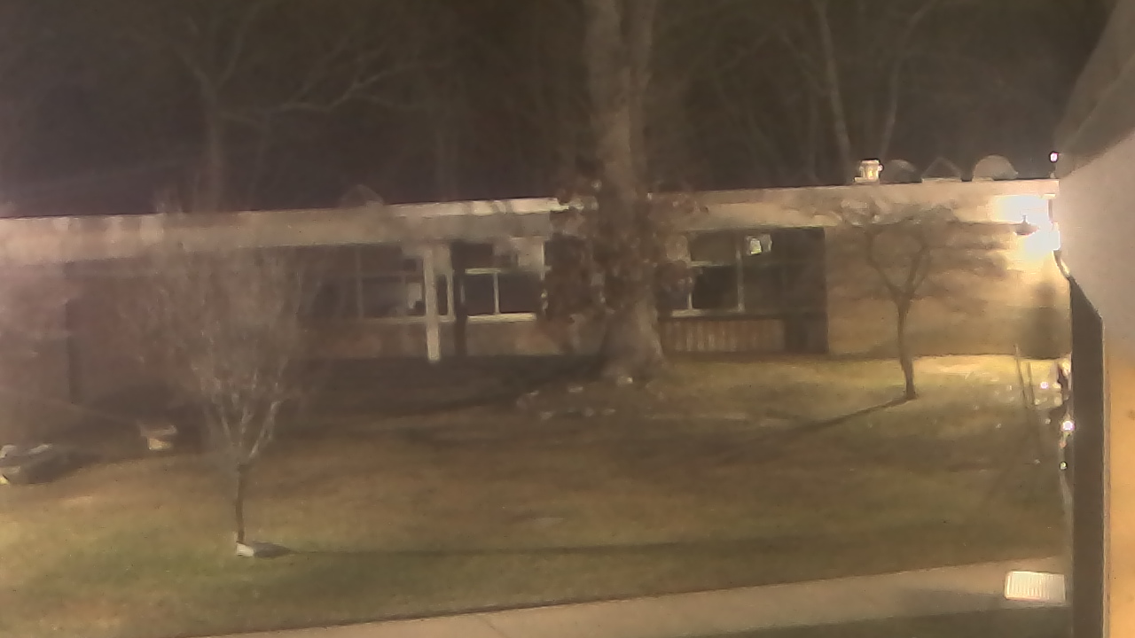 Thumbnail for current weather camera view from Cold Spring Harbor HS in Cold Spring Harbor, New York