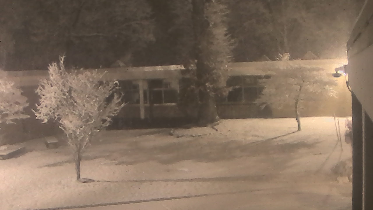 Thumbnail for current weather camera view from Cold Spring Harbor HS in Cold Spring Harbor, New York