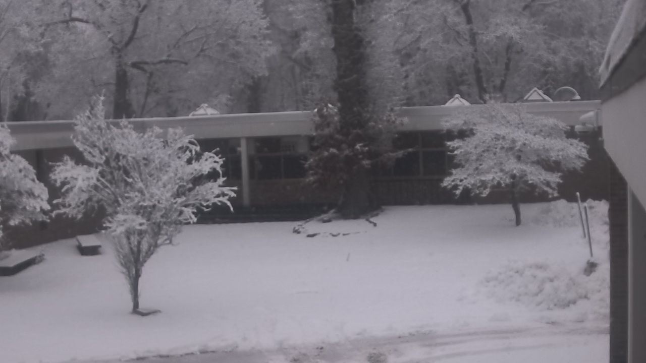 Thumbnail for current weather camera view from Cold Spring Harbor HS in Cold Spring Harbor, New York