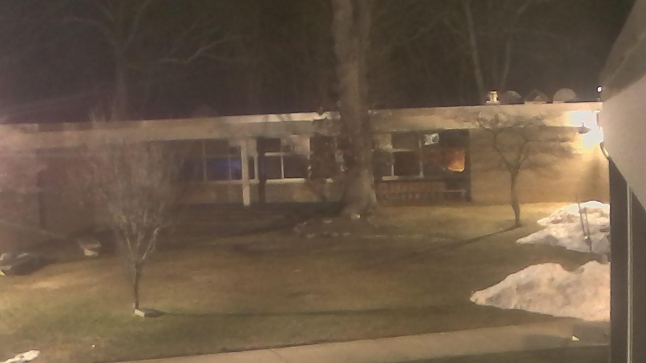 Thumbnail for current weather camera view from Cold Spring Harbor HS in Cold Spring Harbor, New York