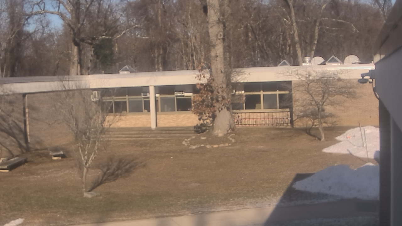 Thumbnail for current weather camera view from Cold Spring Harbor HS in Cold Spring Harbor, New York