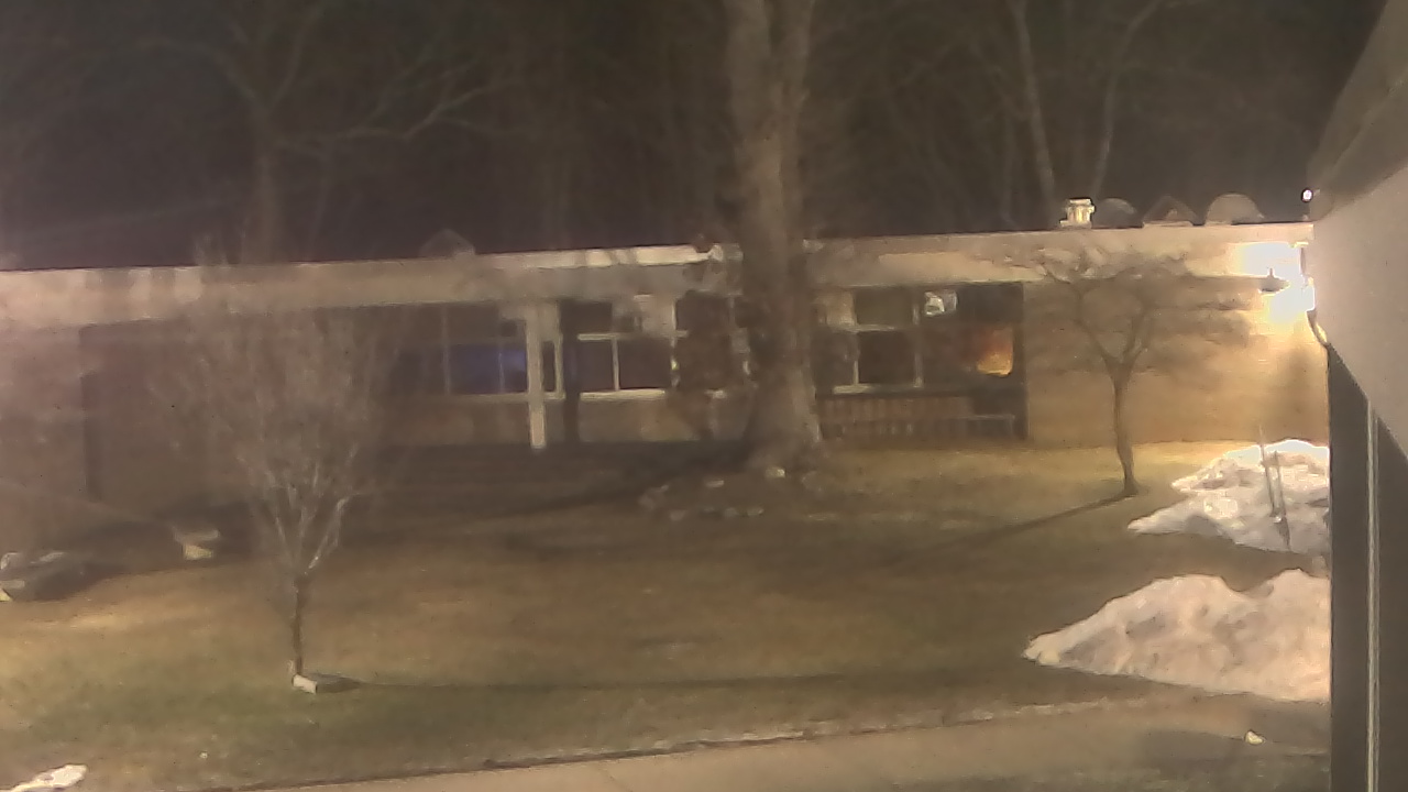 Thumbnail for current weather camera view from Cold Spring Harbor HS in Cold Spring Harbor, New York