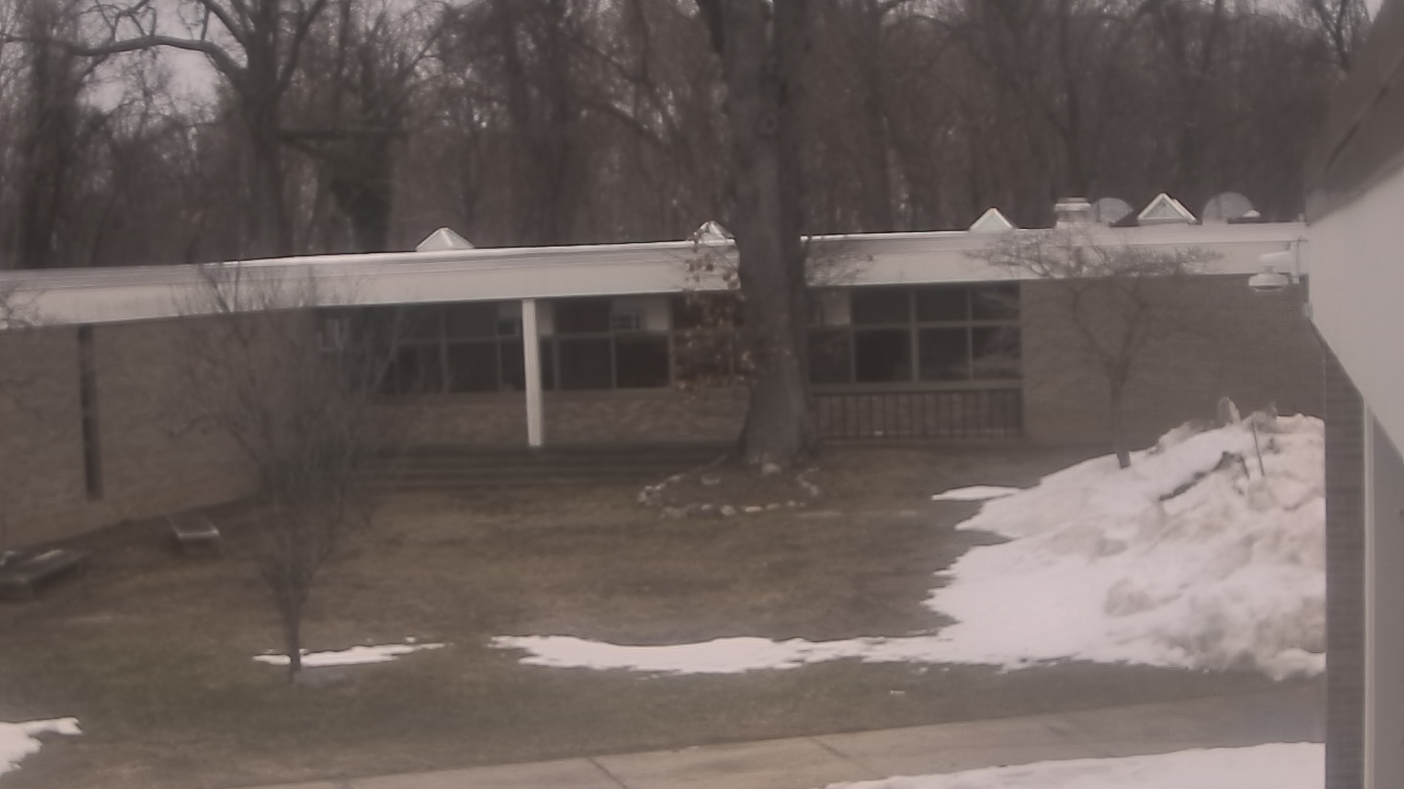 Thumbnail for current weather camera view from Cold Spring Harbor HS in Cold Spring Harbor, New York