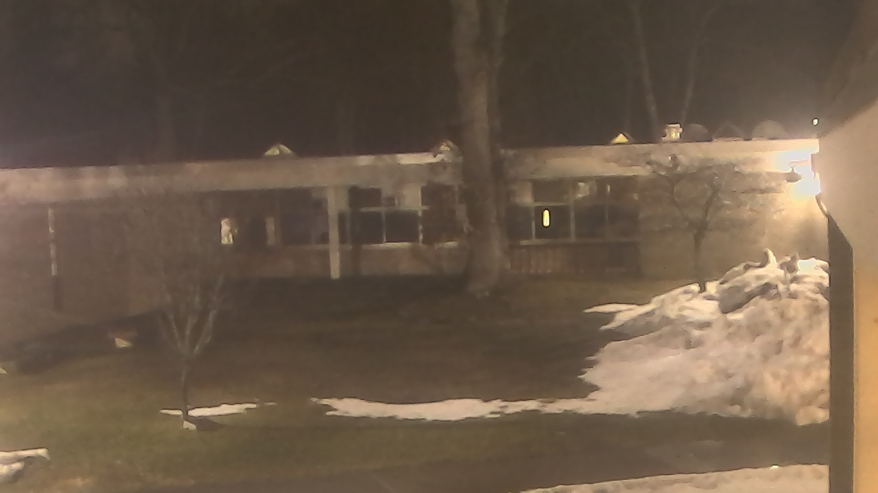 Thumbnail for current weather camera view from Cold Spring Harbor HS in Cold Spring Harbor, New York