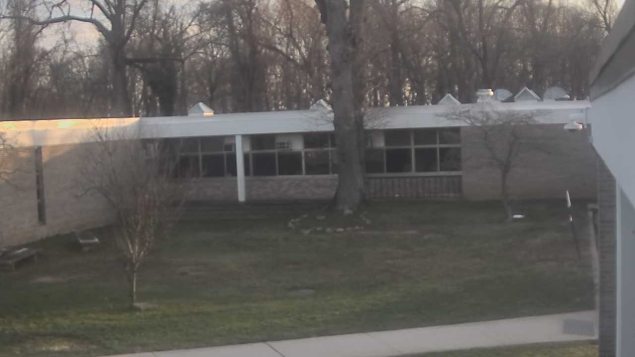 Thumbnail for current weather camera view from Cold Spring Harbor HS in Cold Spring Harbor, New York