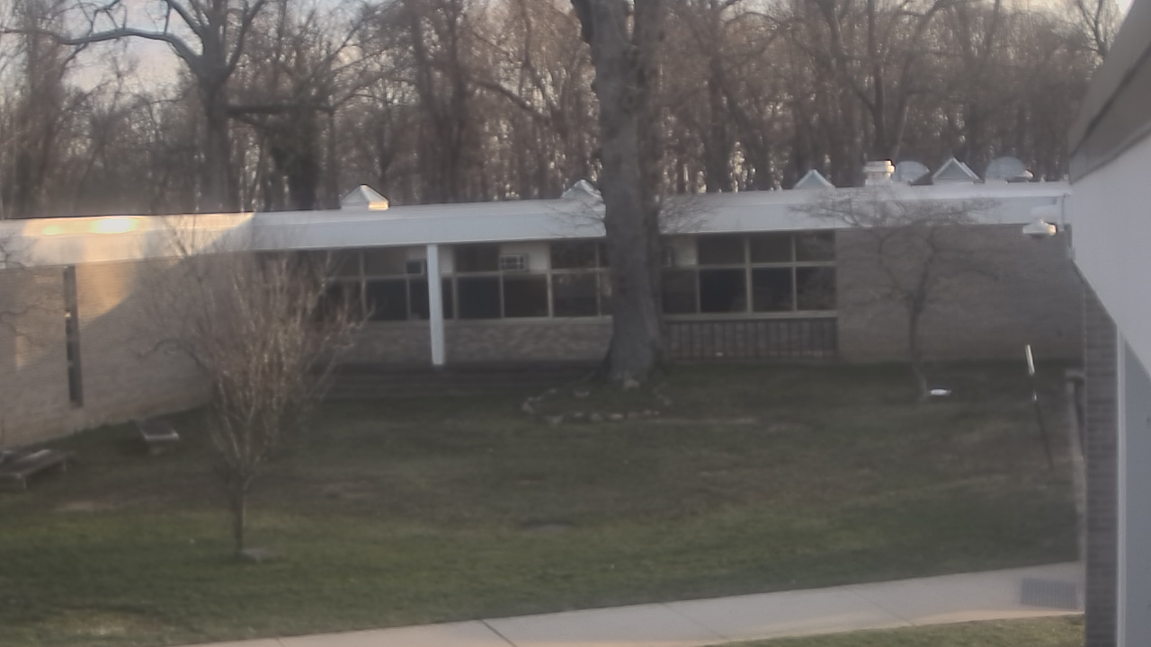 Thumbnail for current weather camera view from Cold Spring Harbor HS in Cold Spring Harbor, New York