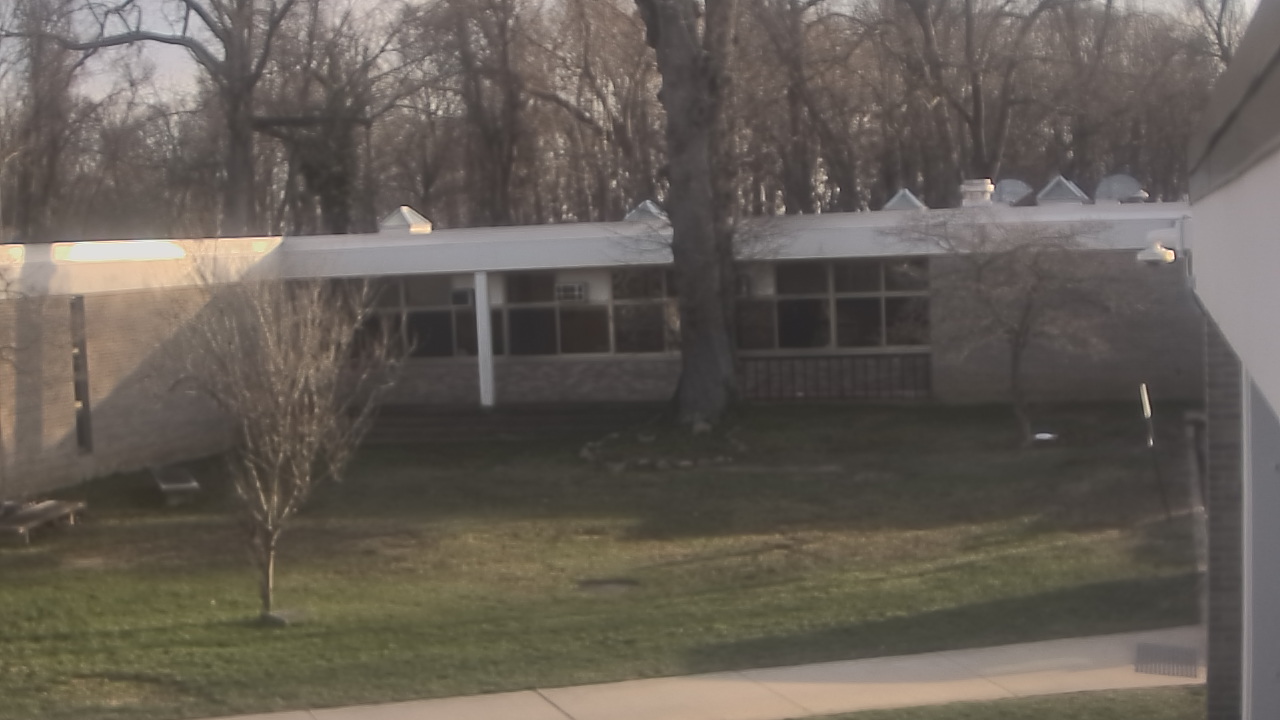 Thumbnail for current weather camera view from Cold Spring Harbor HS in Cold Spring Harbor, New York