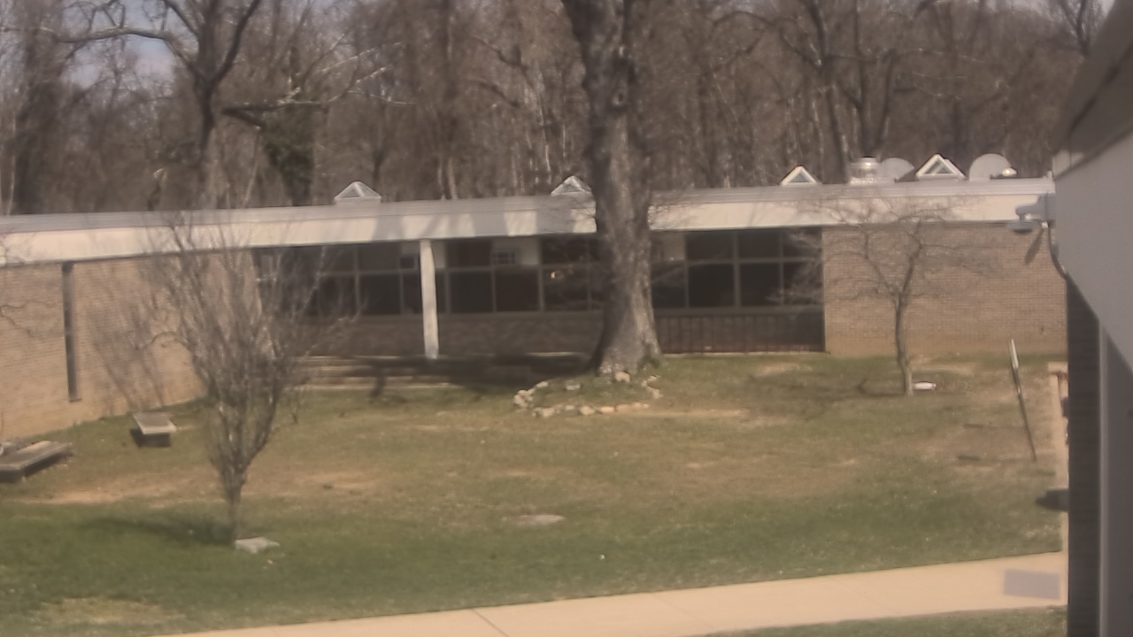 Thumbnail for current weather camera view from Cold Spring Harbor HS in Cold Spring Harbor, New York