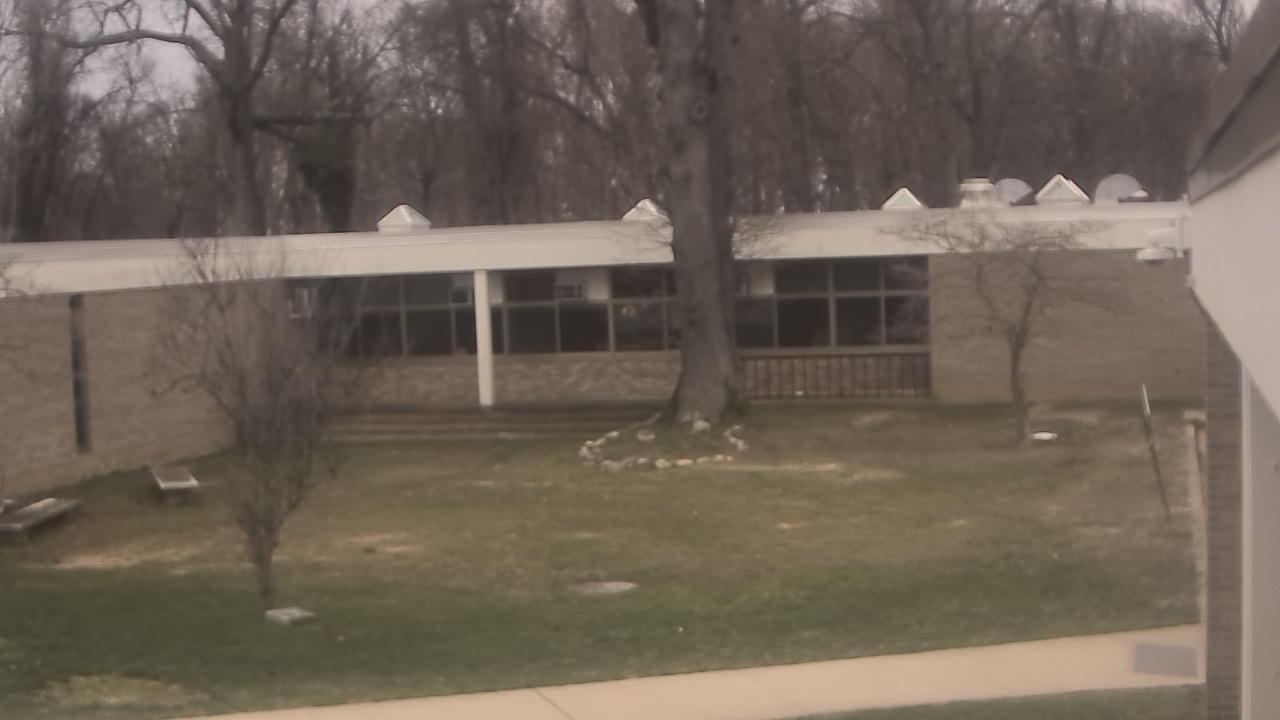 Thumbnail for current weather camera view from Cold Spring Harbor HS in Cold Spring Harbor, New York