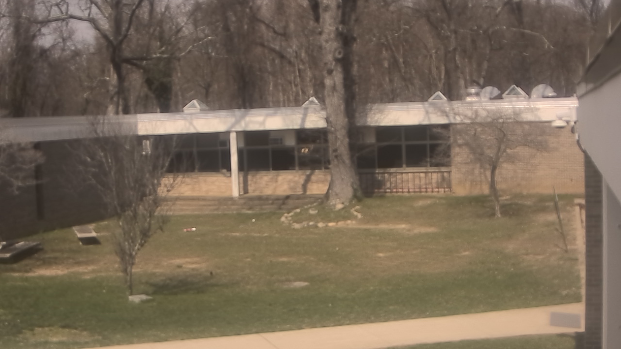 Thumbnail for current weather camera view from Cold Spring Harbor HS in Cold Spring Harbor, New York