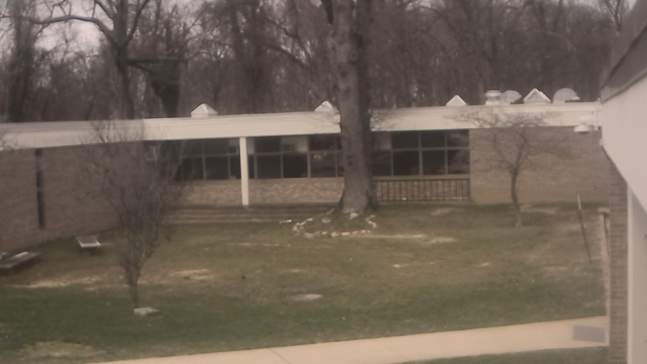 Thumbnail for current weather camera view from Cold Spring Harbor HS in Cold Spring Harbor, New York