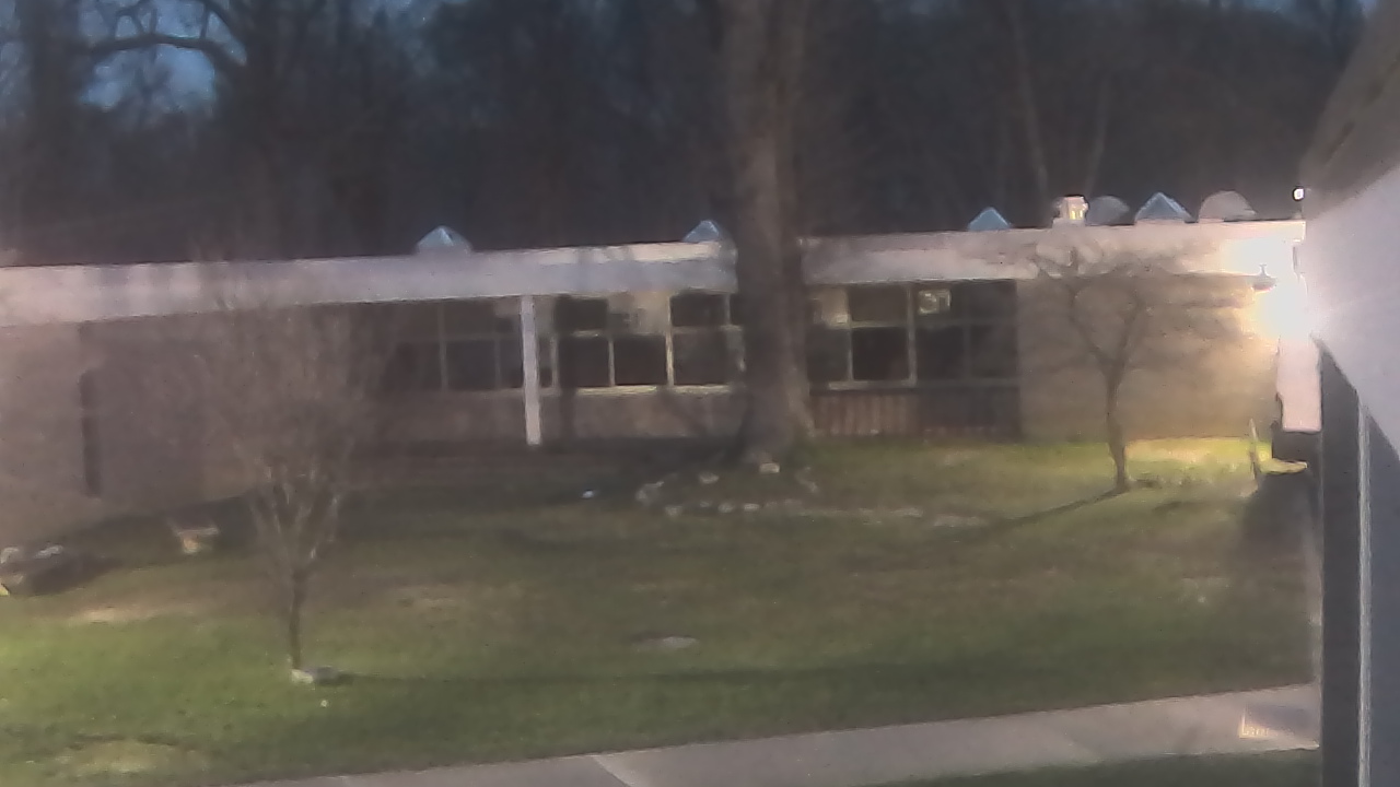 Thumbnail for current weather camera view from Cold Spring Harbor HS in Cold Spring Harbor, New York