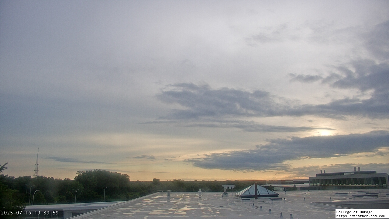 Thumbnail for current weather camera view from College of DuPage in Glen Ellyn, Illinois