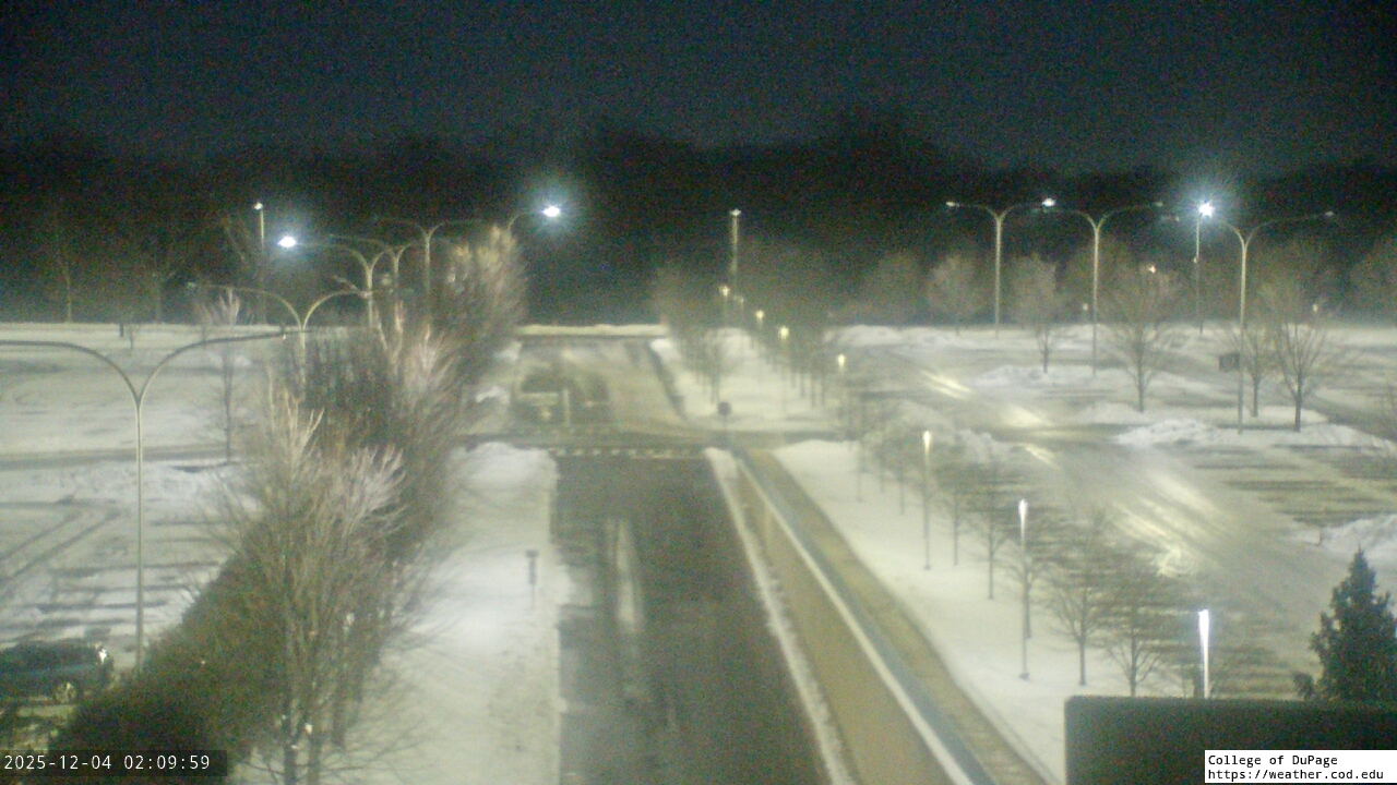 Thumbnail for current weather camera view from College of DuPage in Glen Ellyn, Illinois