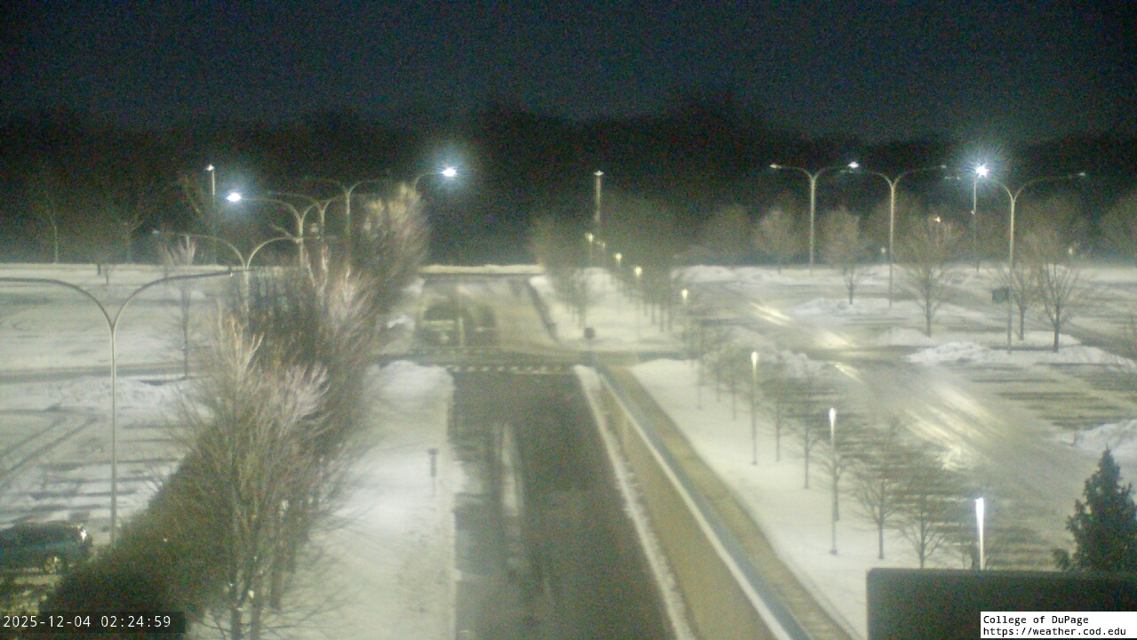 Thumbnail for current weather camera view from College of DuPage in Glen Ellyn, Illinois
