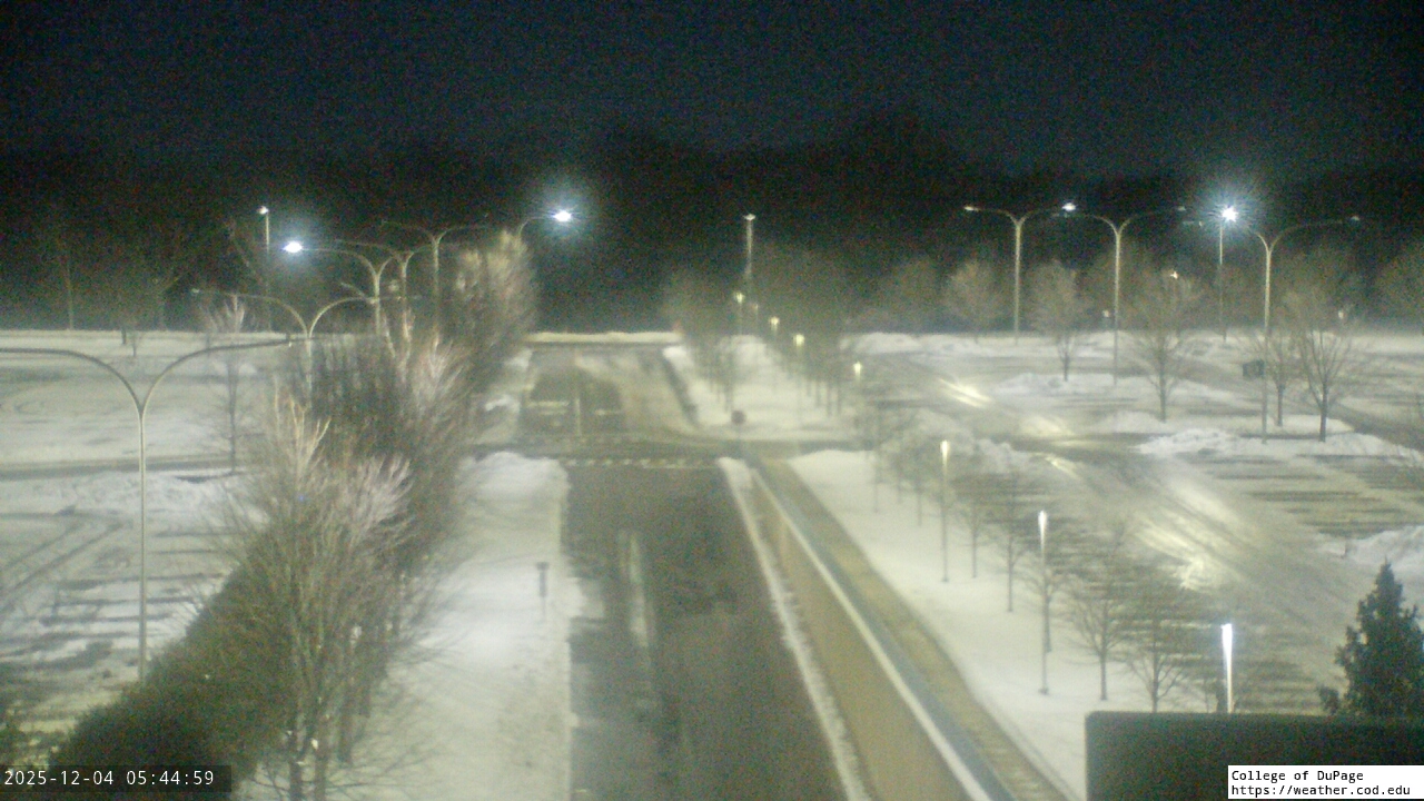Thumbnail for current weather camera view from College of DuPage in Glen Ellyn, Illinois