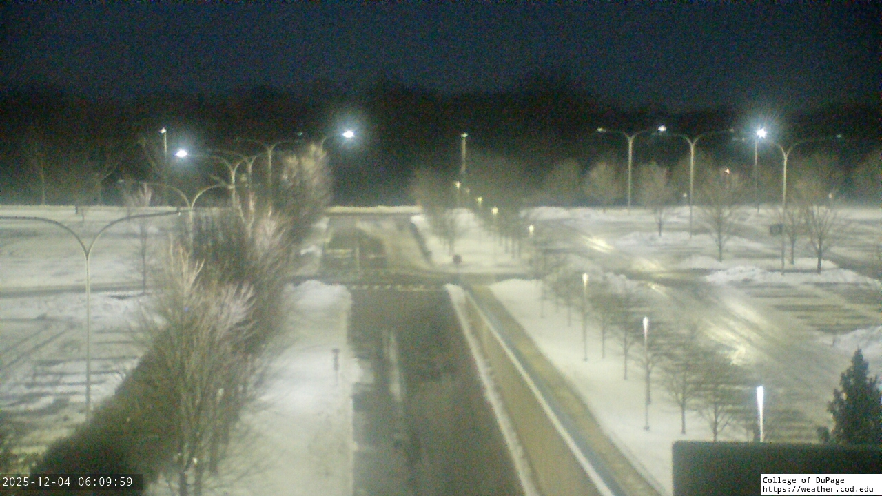 Thumbnail for current weather camera view from College of DuPage in Glen Ellyn, Illinois