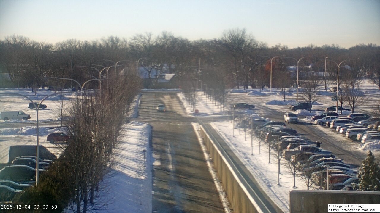 Thumbnail for current weather camera view from College of DuPage in Glen Ellyn, Illinois
