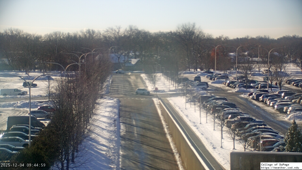 Thumbnail for current weather camera view from College of DuPage in Glen Ellyn, Illinois