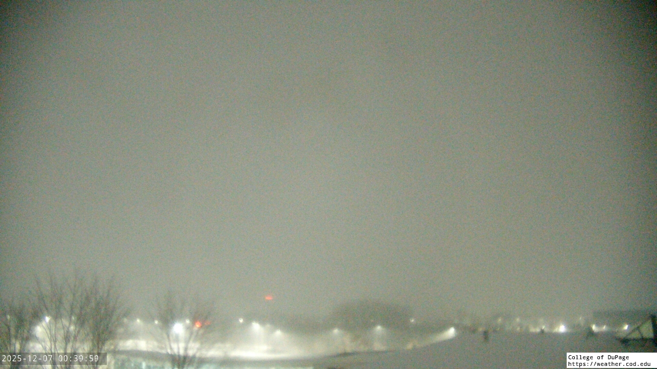 Thumbnail for current weather camera view from College of DuPage in Glen Ellyn, Illinois