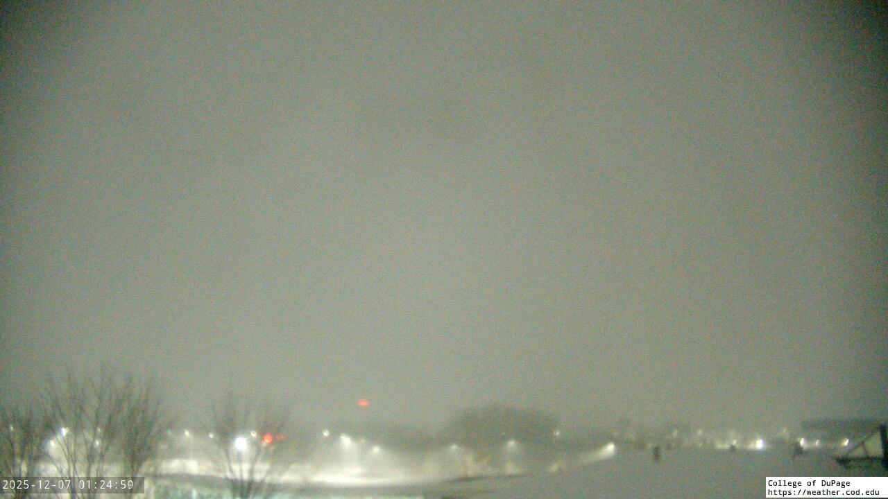 Thumbnail for current weather camera view from College of DuPage in Glen Ellyn, Illinois